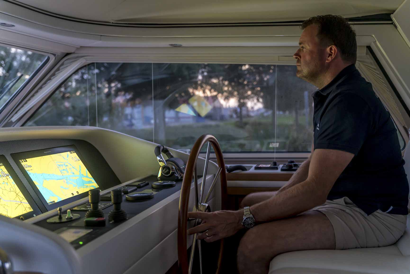 Motorbootfahren ist einfach auf einer Linssen-Motoryacht