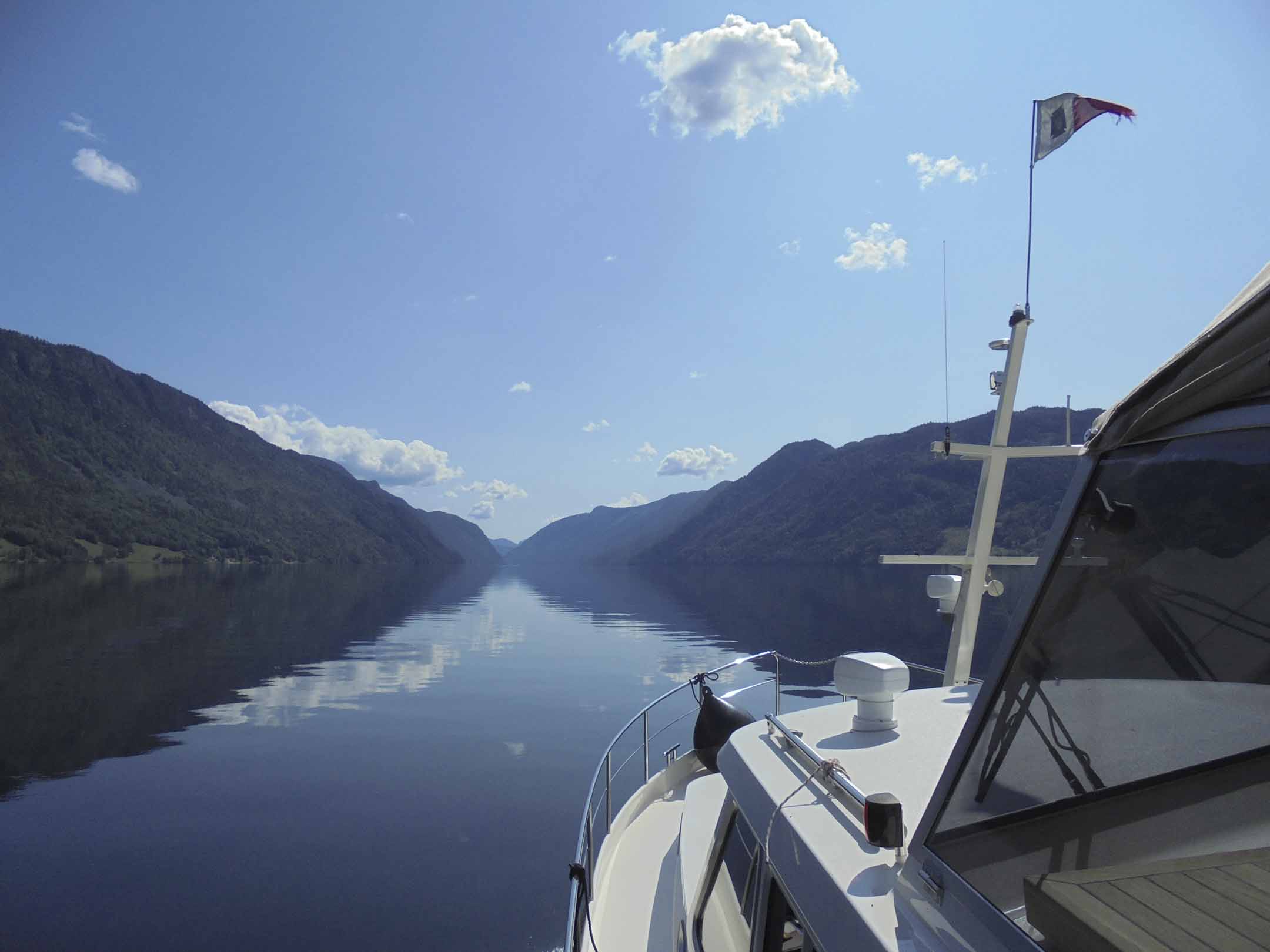 Leaving Dalen on lake Bandak